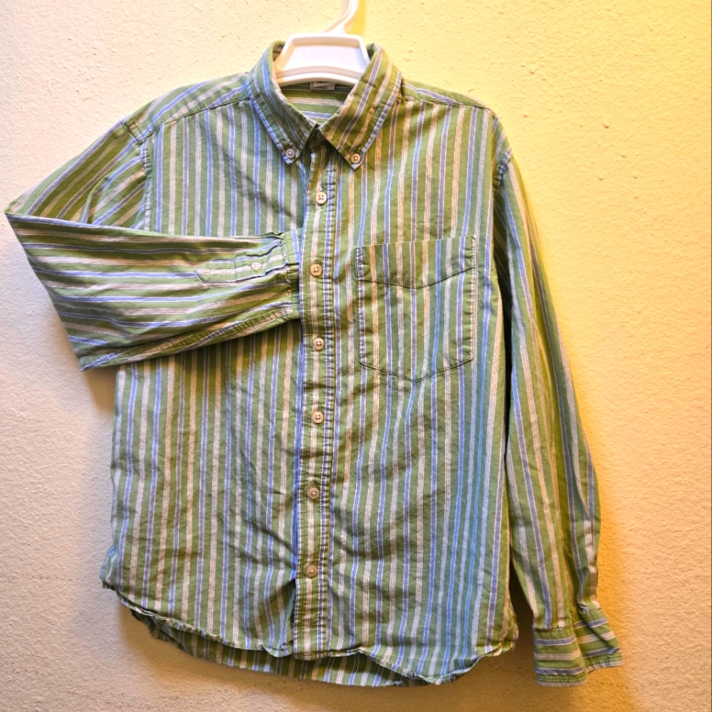 Old Navy shirt